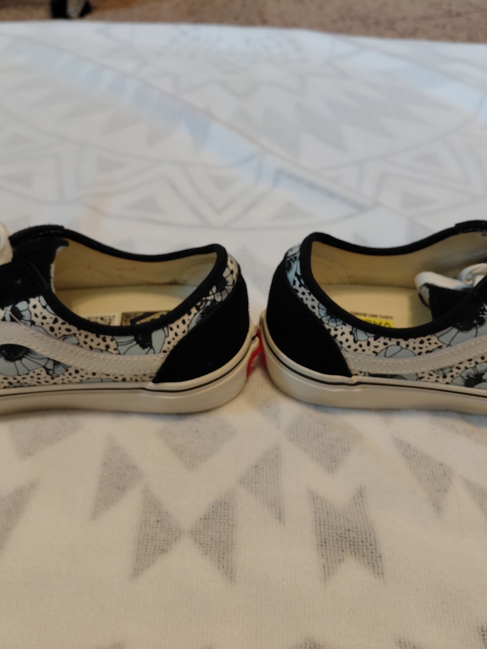 Vans Style 36 Navy & White Low-Top Sneakers - Picture 3 of 6
